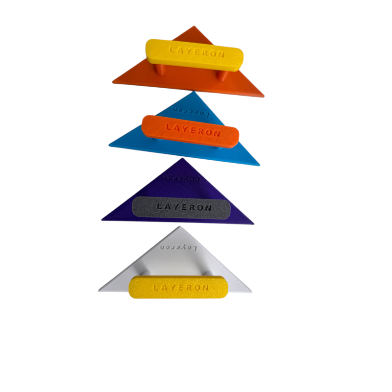 Шліфувальна пластикова терка з липучкою Layeron  трикутна 140x90 (L0010)