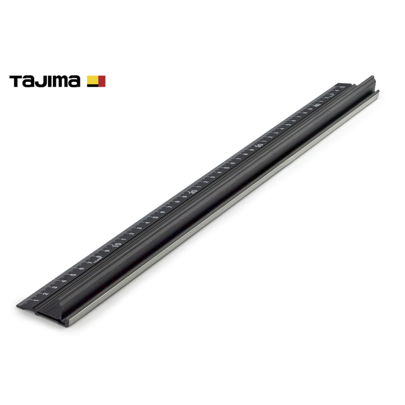 Лінійка алюмінієва 450 мм TAJIMA (Японія) CTG-SL анти ковзна з бортиком (1110-1759) Лінійка алюмінієва 450 мм TAJIMA (Японія) CTG-SL анти ковзна з бортиком (1110-1759)
