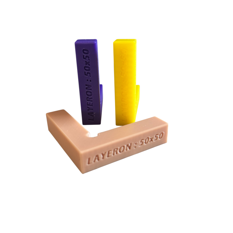 Кутник (кутик) для фіксації плитки Layeron 50×50 мм під 90° (KUT5050)